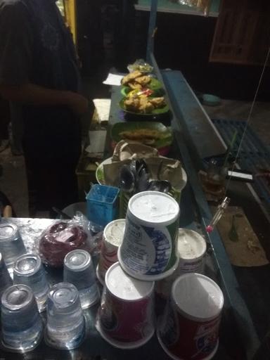 WARUNG GEBRAK