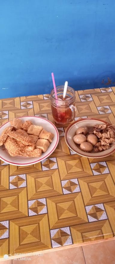 SOTO AYAM KAMPUNG LEK MAN