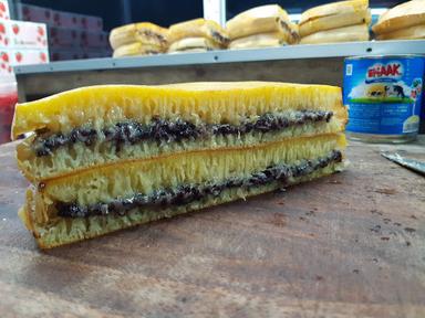 MARTABAK BANDUNG