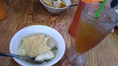 BAKSO AJO PGC DEWI SARTIKA