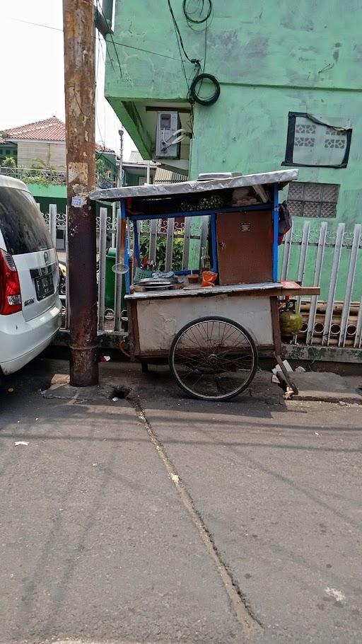 GEROBAK MIE AYAM JUMADI