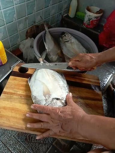 IKAN & AYAM BAKAR KAKANG PRABU