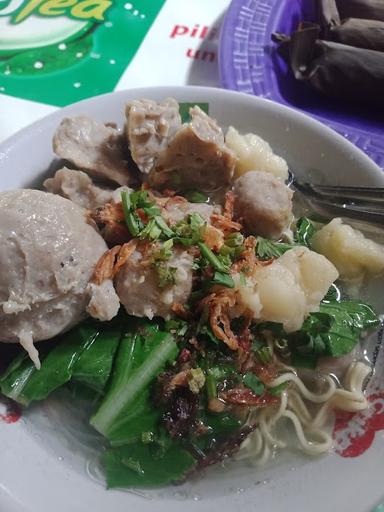 MIE AYAM BAKSO BAROKAH( TIYANG BANJARNEGARA)