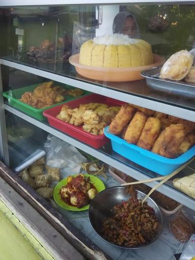 NASI UDUK MPOK MARIYATI