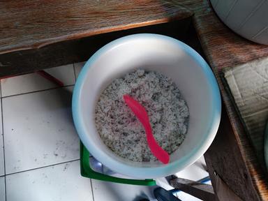 NASI UDUK & SEBLAK NYENGIR WARUNG SINGGAH MA' DONNA