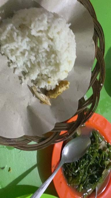 PECEL LELE SAMBEL GLEDEK