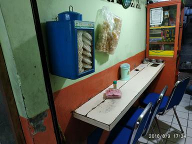 RUMAH MAKAN PADANG RODA BARU