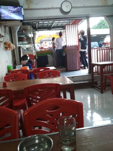 RUMAH MAKAN SINAR MULIA MASAKAN PADANG