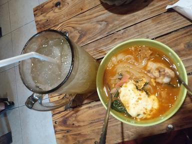 SEBLAK NYONYOR (KEDAI NO NAME) GARDU CONDET