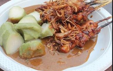 WARUNG SATE MADURA BANG ATE