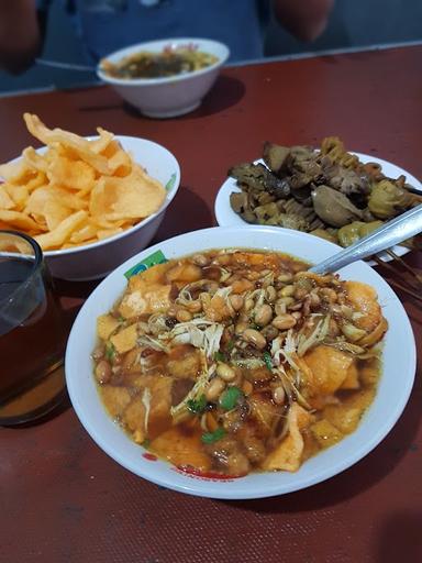 BUBUR AYAM KAMPUNG KURUCUK