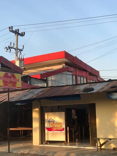 WARUNG SEBLAK KUNINGAN