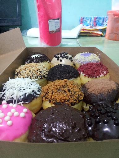 DONAT KENTANG KARAWACI, TAMAN KRAKATAU