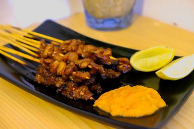 AKU TAICHAN KAMU (SATE)