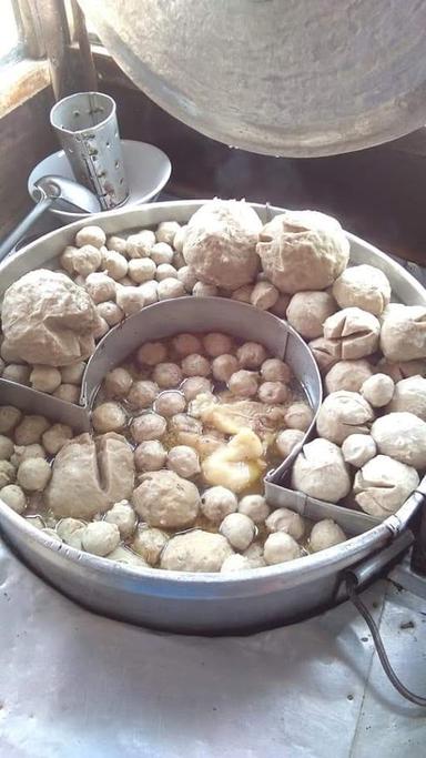 WARUNG BAKSO OTAK ATIK MANG SUPRI