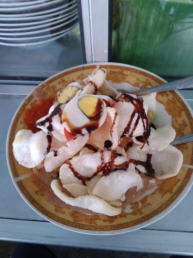 GADO-GADO PODO TRISNO