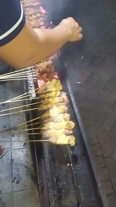 SATE PAK AMAD - SUKET BUNDER FOOD AND DRINK