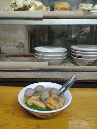 WARUNG MAPAN