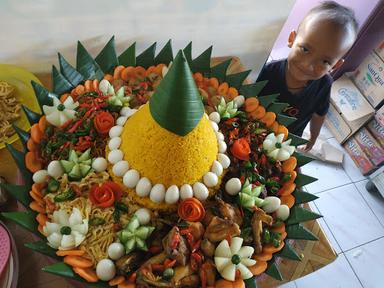 PECEL LELE PINGGIR SIPON/SOSIS BAKAR