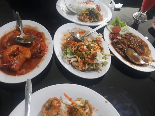 WARUNG NASI UDUK IBU UM