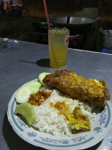 PECEL LELE LAMONGAN