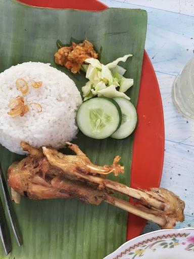 WARUNG MAKAN JAYENG