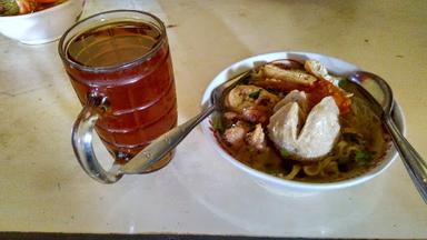 WARUNG MIE AYAM BAKSO SOTO PAK BARDI