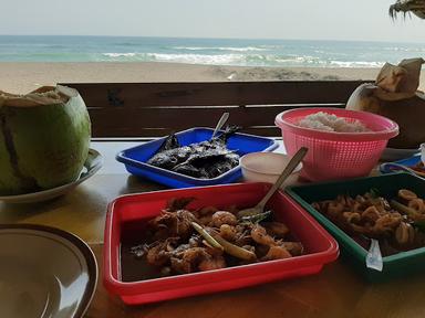 WARUNG SEAFOOD & IKAN LAUT LUMBA-LUMBA