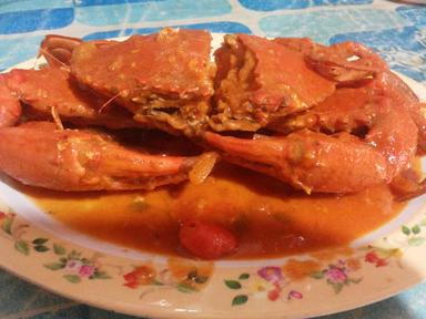 WARUNG SEAFOOD & IKAN LAUT LUMBA-LUMBA