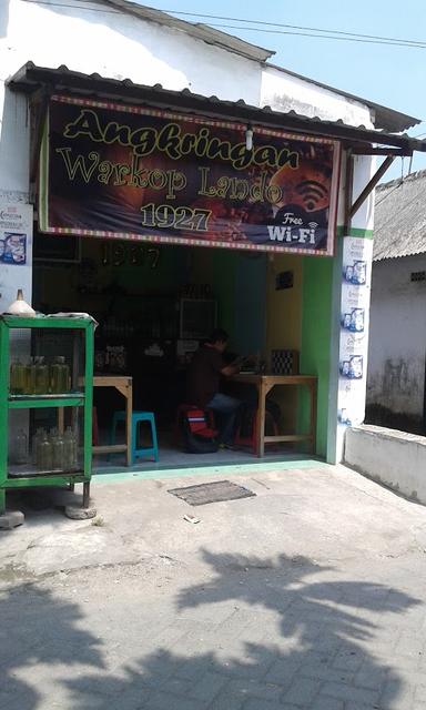 ANGKRINGAN WARKOP LANDO 1927