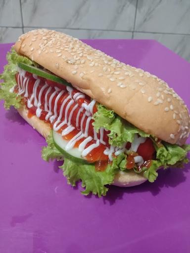 KEBAB BURGER PAWONE DIAN