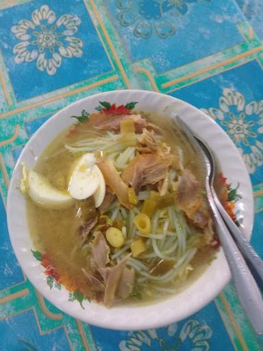 SOTO AYAM CAK DAR