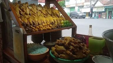 SOTO AYAM LAMONGAN D'JUKI