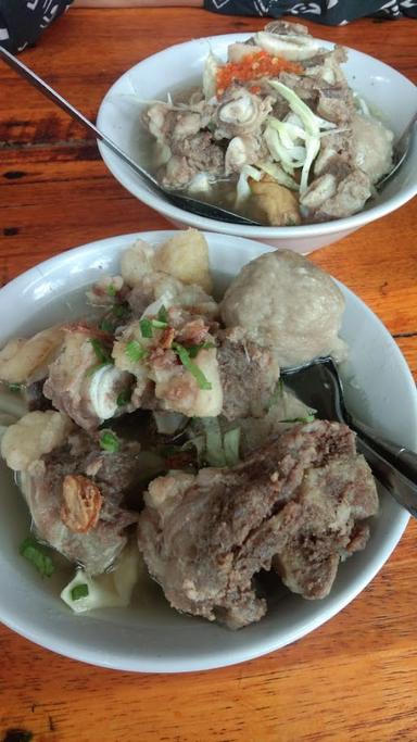 BAKSO TETELAN IGA (BANG YON)