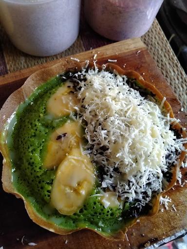 MARTABAK BALI TAMBLANG