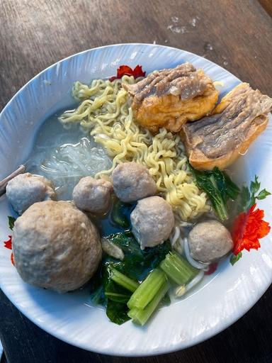 BAKSO AYU PASAPEN 3 - KUNINGAN