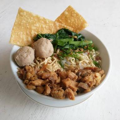 PONDOK MIE AYAM BAKSO AKBAR -MAS RONI