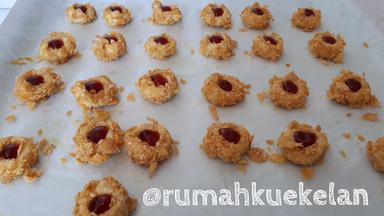 RUMAH KUE KELAN