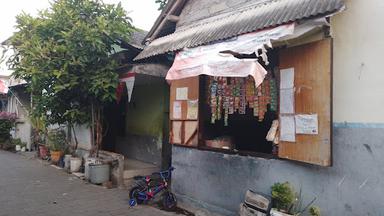 RUMAH WARUNG HAURA