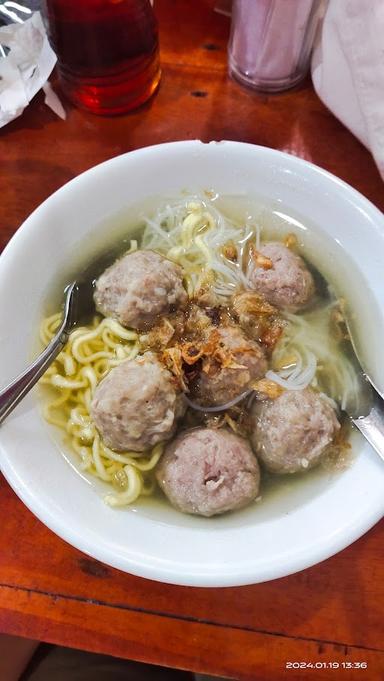 BAKSO ASLI SOLO KUTA