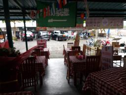 Photo's Delizioso Arab Pizza & Pasta Indonesia And International Food Muslim Arab Restorant مطعم المسلم العربي