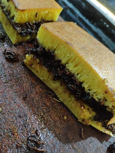 MARTABAK KIRANA KUTA