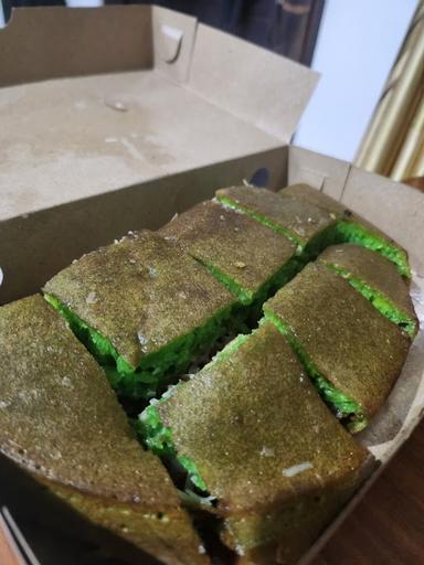 MARTABAK LEGIAN 21