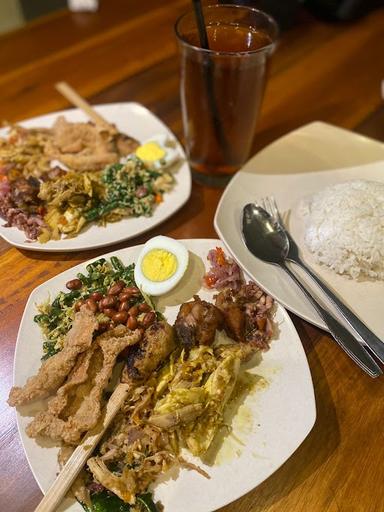 NASI AYAM KHAS BALI