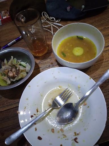 SOUP KEPALA IKAN MR.DWI