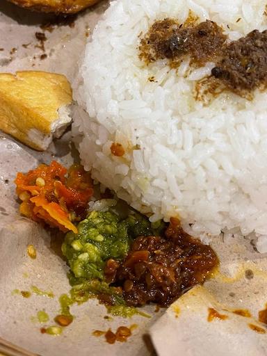 SPECIAL AYAM GORENG DEWI SRI