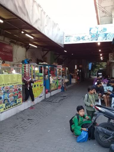 WARUNG MUSLIM SIDO MAMPIR