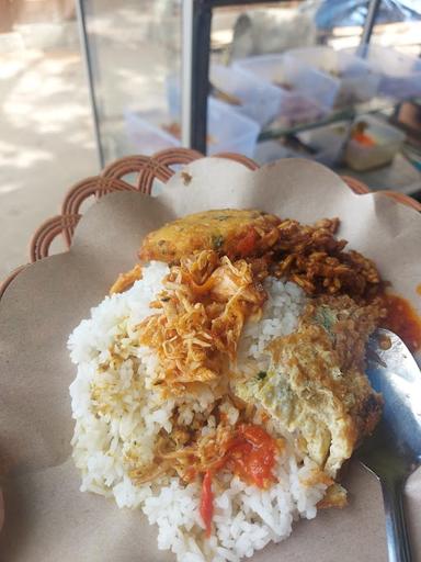 WARUNG NASI CAMPUR MAMAK SAYANG