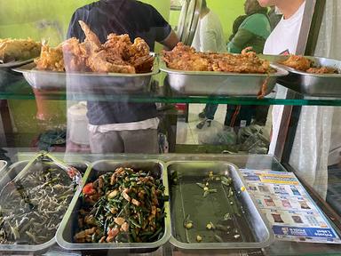 WARUNG POJOK BANYUWANGI