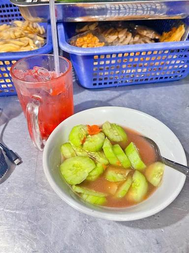 WARUNG RUJAK